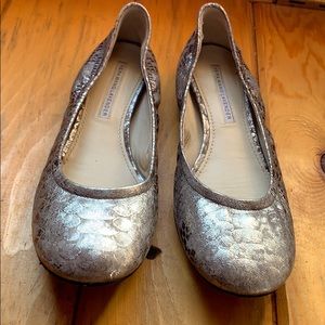 VERA WANG LAVENDER  Ballet Flats Silver Size 8